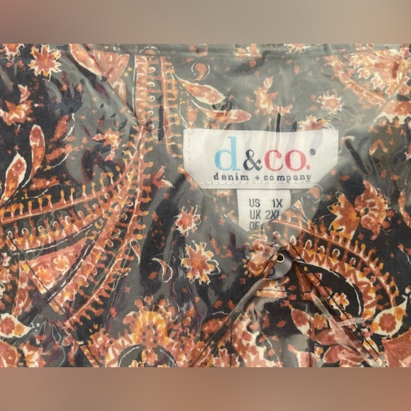 Denim & Co. Printed Stretch Poplin Curved Hem Tunic A460285 - Picture 4 of 6